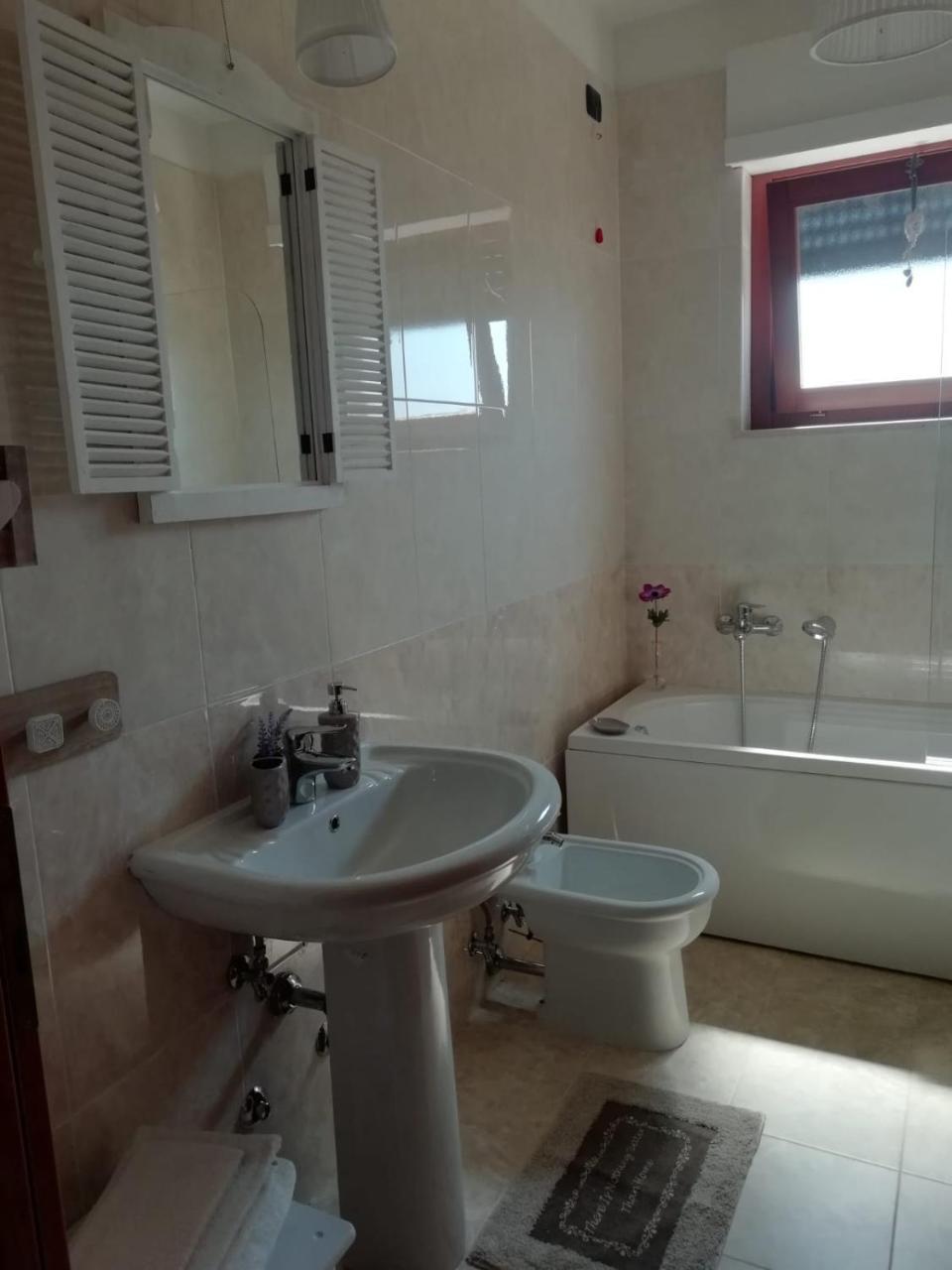 Beti House Heart'S And Roses Rooms بونتي جاليريا المظهر الخارجي الصورة