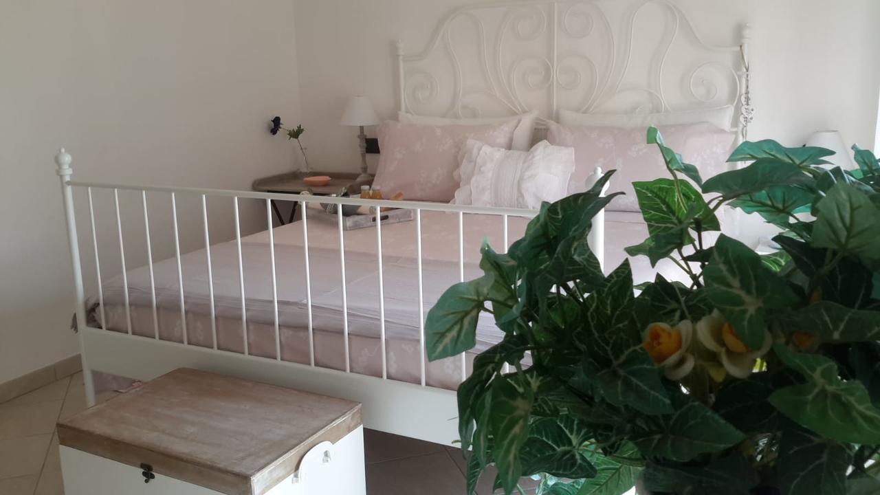 Beti House Heart'S And Roses Rooms بونتي جاليريا المظهر الخارجي الصورة